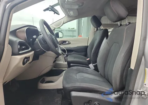 2018 Chrysler Pacifica Lx из США, поврежденный, VIN 2C4RC1CGXJR305526